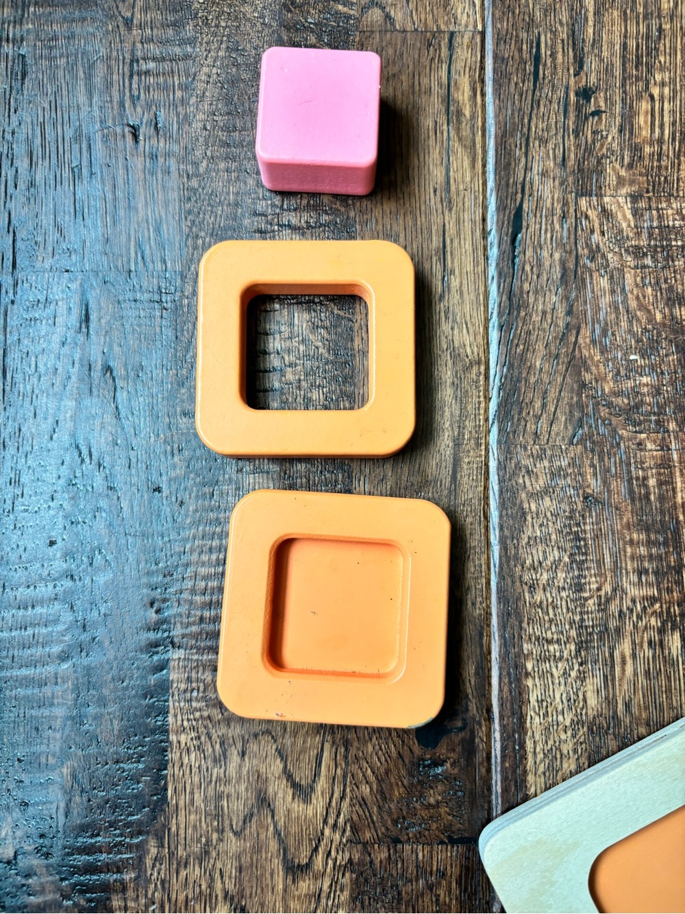 Lovevery geo shapes puzzle from the realist play kit - Picture 2 of 12